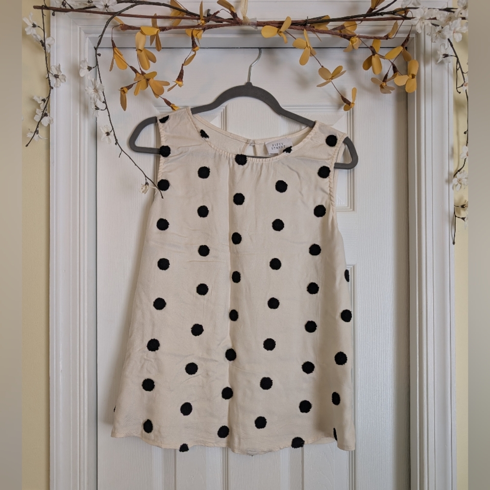 Elegant Sleeveless Polka Dot Blouse - Black on Cream